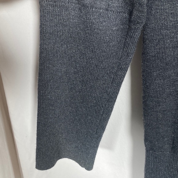 Cashmere Blend White House Black Market Dark Gray Crew Neck Sweater Sz L Cozy - Picture 5 of 11